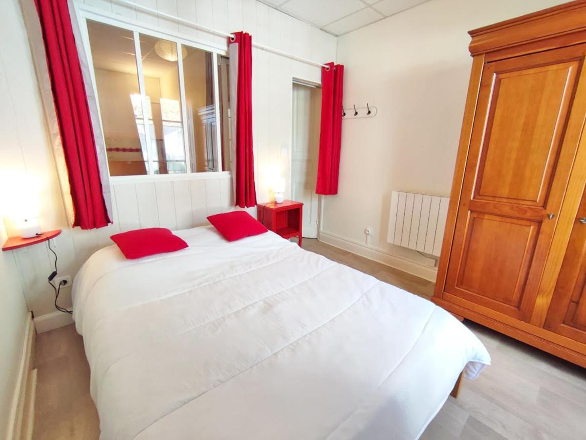 Les 3 Renards, T2 Bis, Parking, Centre Luchon, Casier A Skis, 4 Personnes Bagnères-de-Luchon Esterno foto